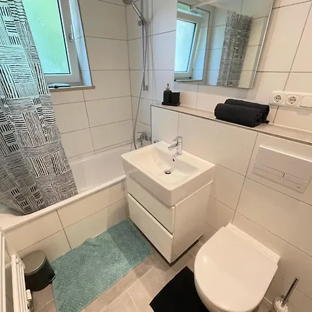 Wiesn Apartment, Up To 8 Guests Μόναχο
