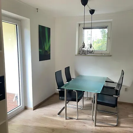 Wiesn Apartment, Up To 8 Guests Apartament *