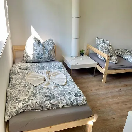 Διαμέρισμα Wiesn Apartment, Up To 8 Guests