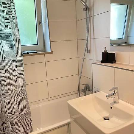 Wiesn Apartment, Up To 8 Guests * Monachium